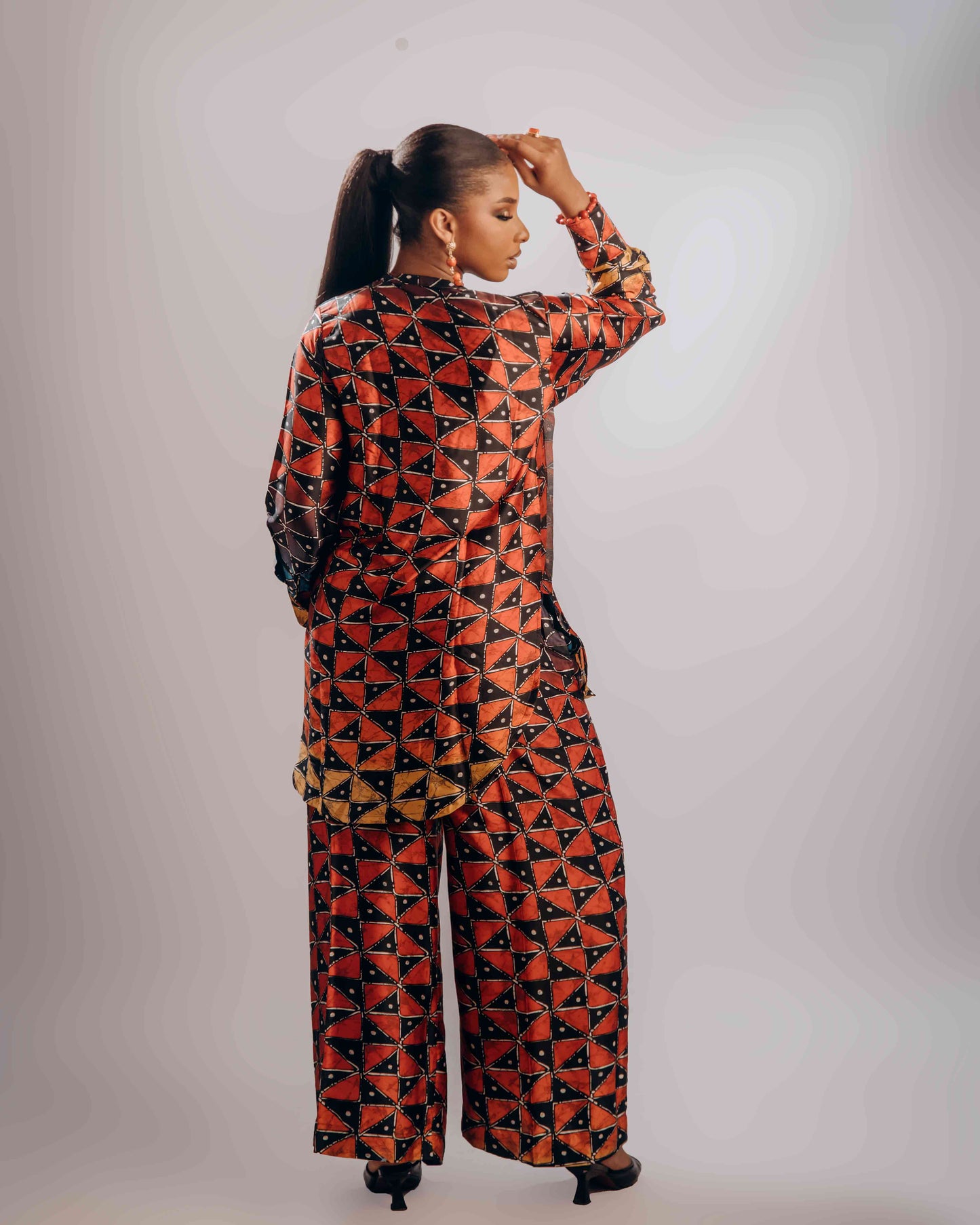 Nuru Chiffon-Silk Set (Black and Red)